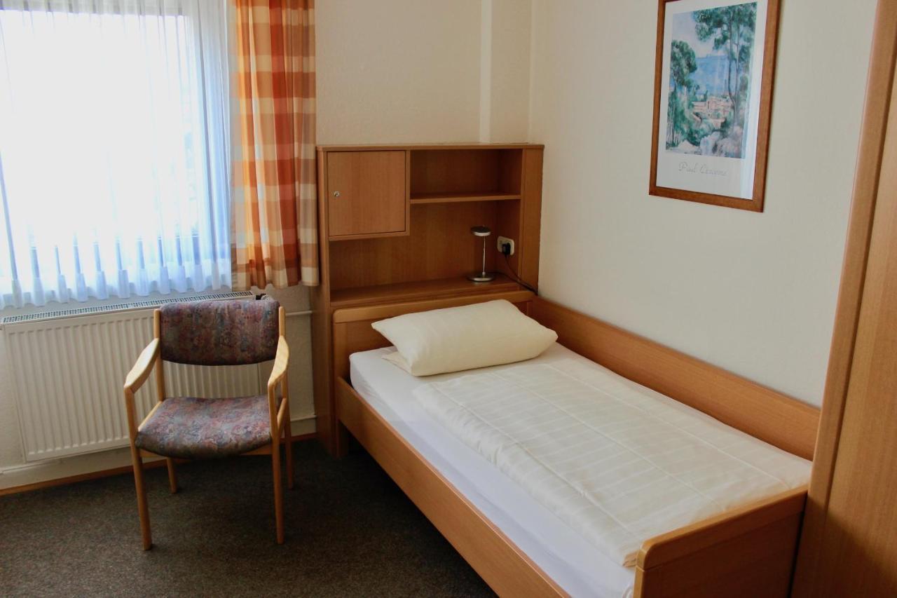 Hotel Gasthof Klusmeyer بيليفيلد المظهر الخارجي الصورة